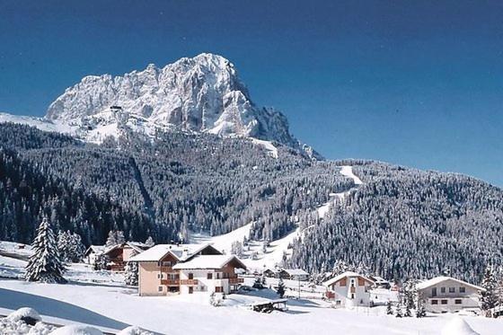 Garni Hotel Iris Selva di Val Gardena Exterior photo